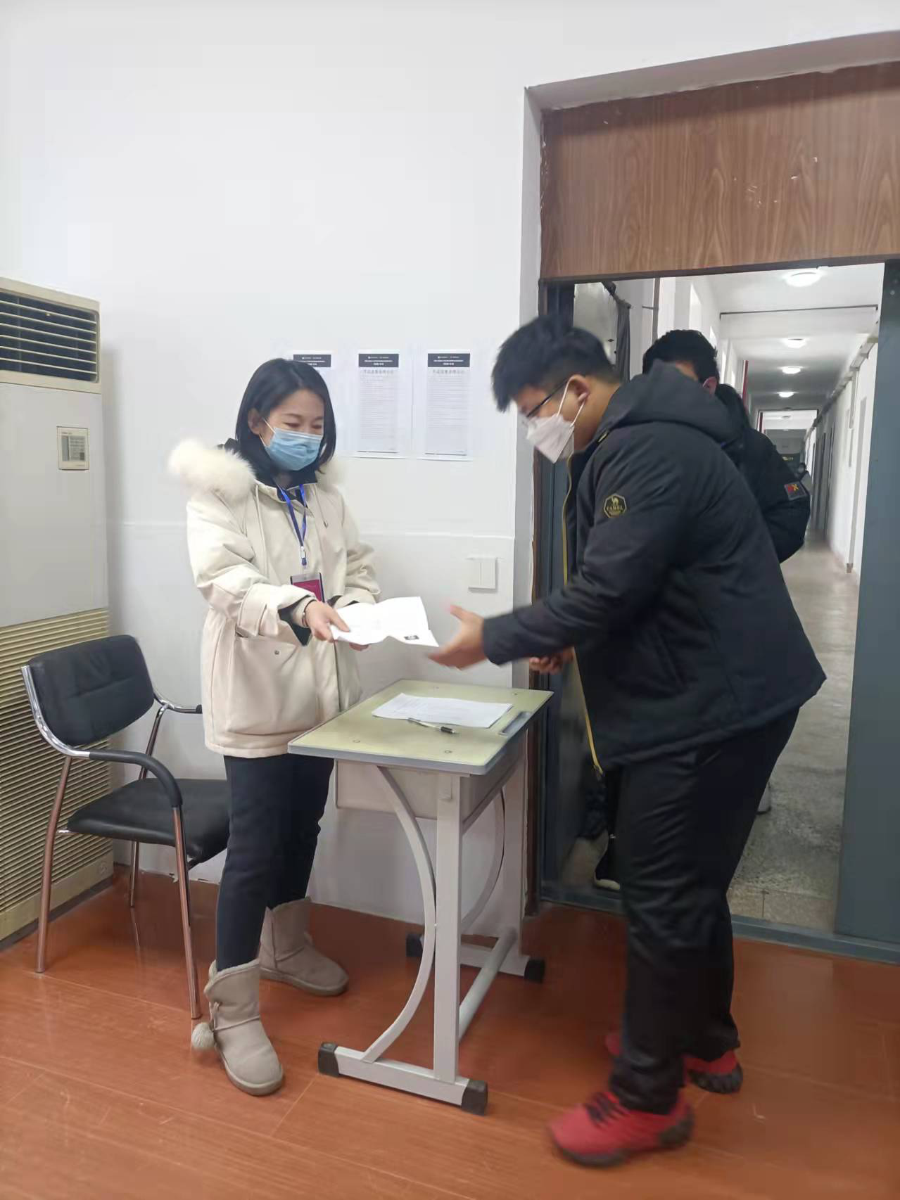 图片4.png 图片4.png